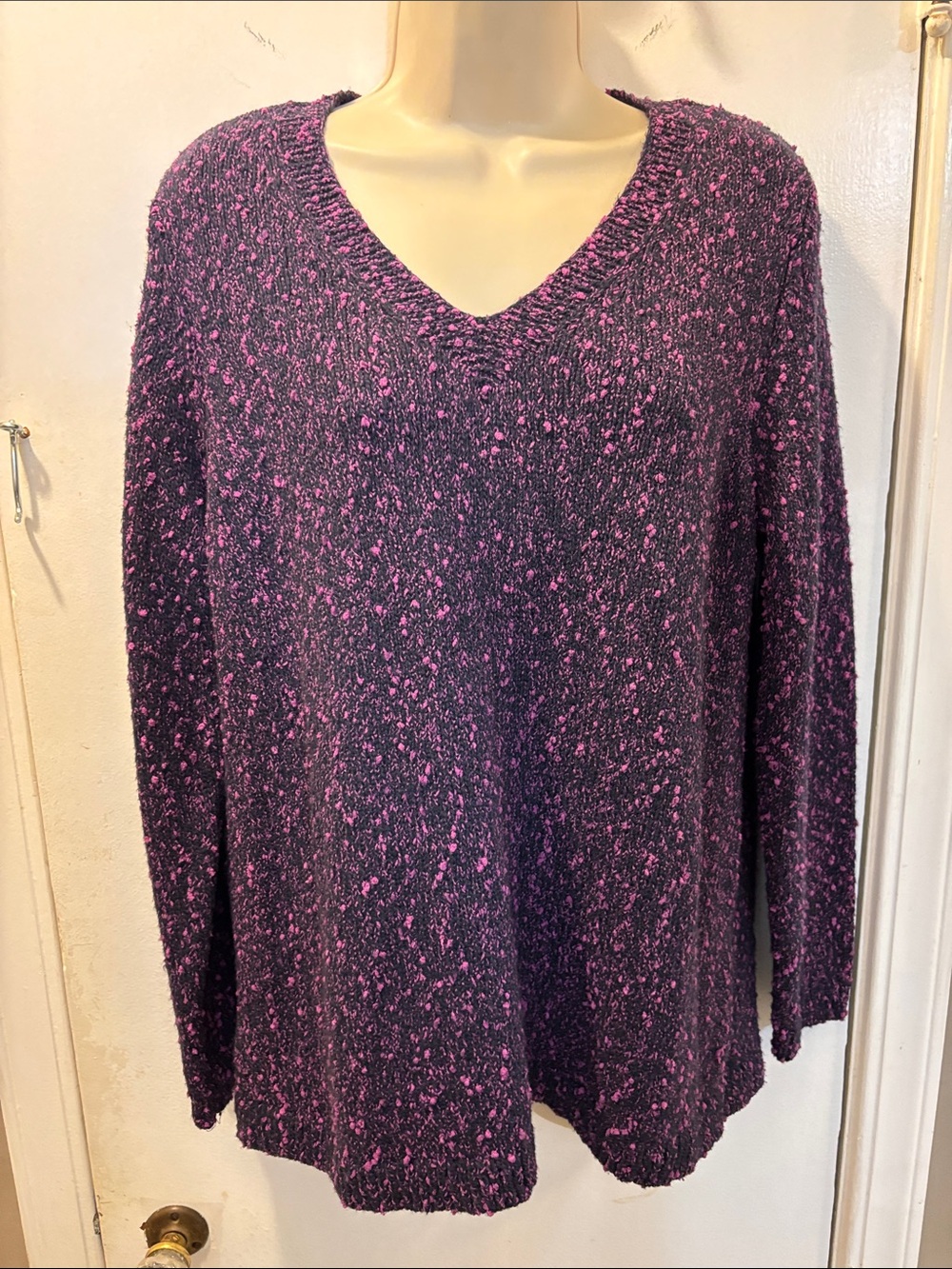 J. Jill Petite Medium Oversized V-Neck Sweater Marled Navy Purple Knit 26-421
